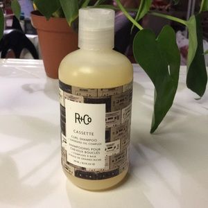 R+Co CASSETTE Curl Shampoo